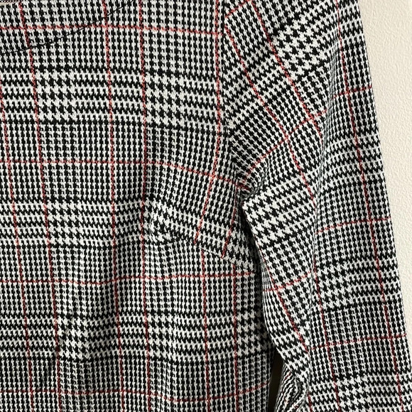 NWOT Talbots Petite Pearl Button Cuff 3/4 Sleeve Plaid Top P (0-2 Petite) - Picture 4 of 16